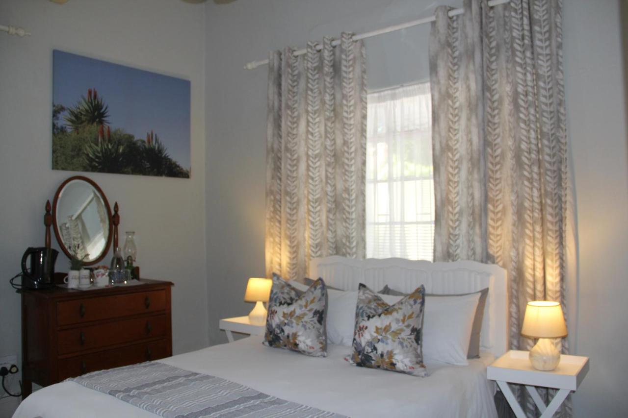 @Karoo Guesthouse Graaff-Reinet Εξωτερικό φωτογραφία