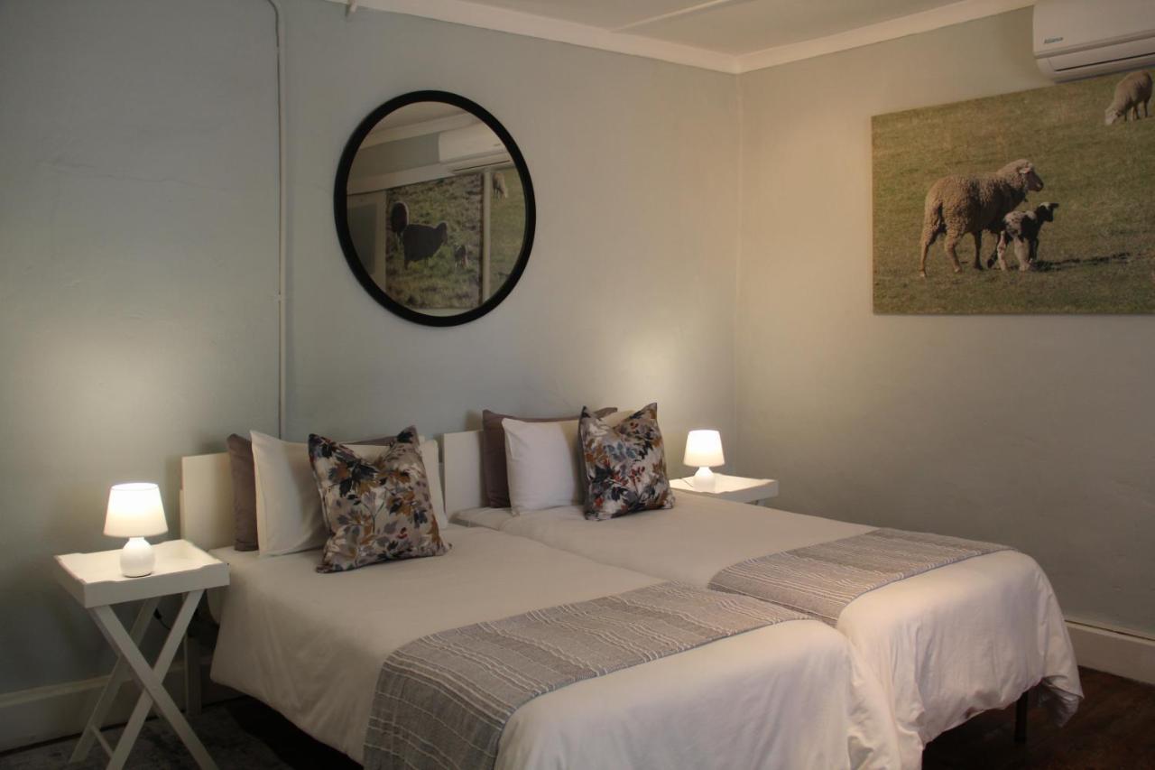 @Karoo Guesthouse Graaff-Reinet Εξωτερικό φωτογραφία