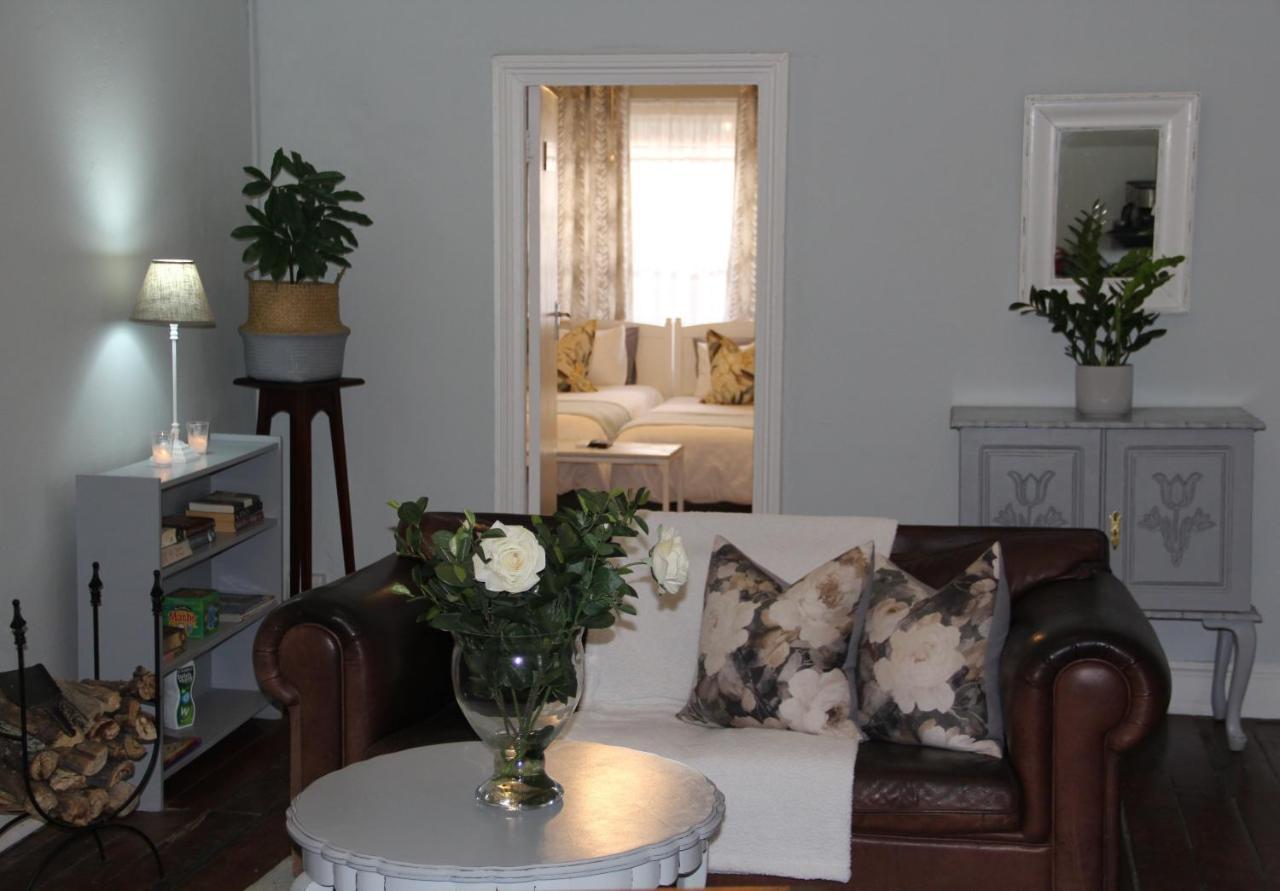@Karoo Guesthouse Graaff-Reinet Εξωτερικό φωτογραφία