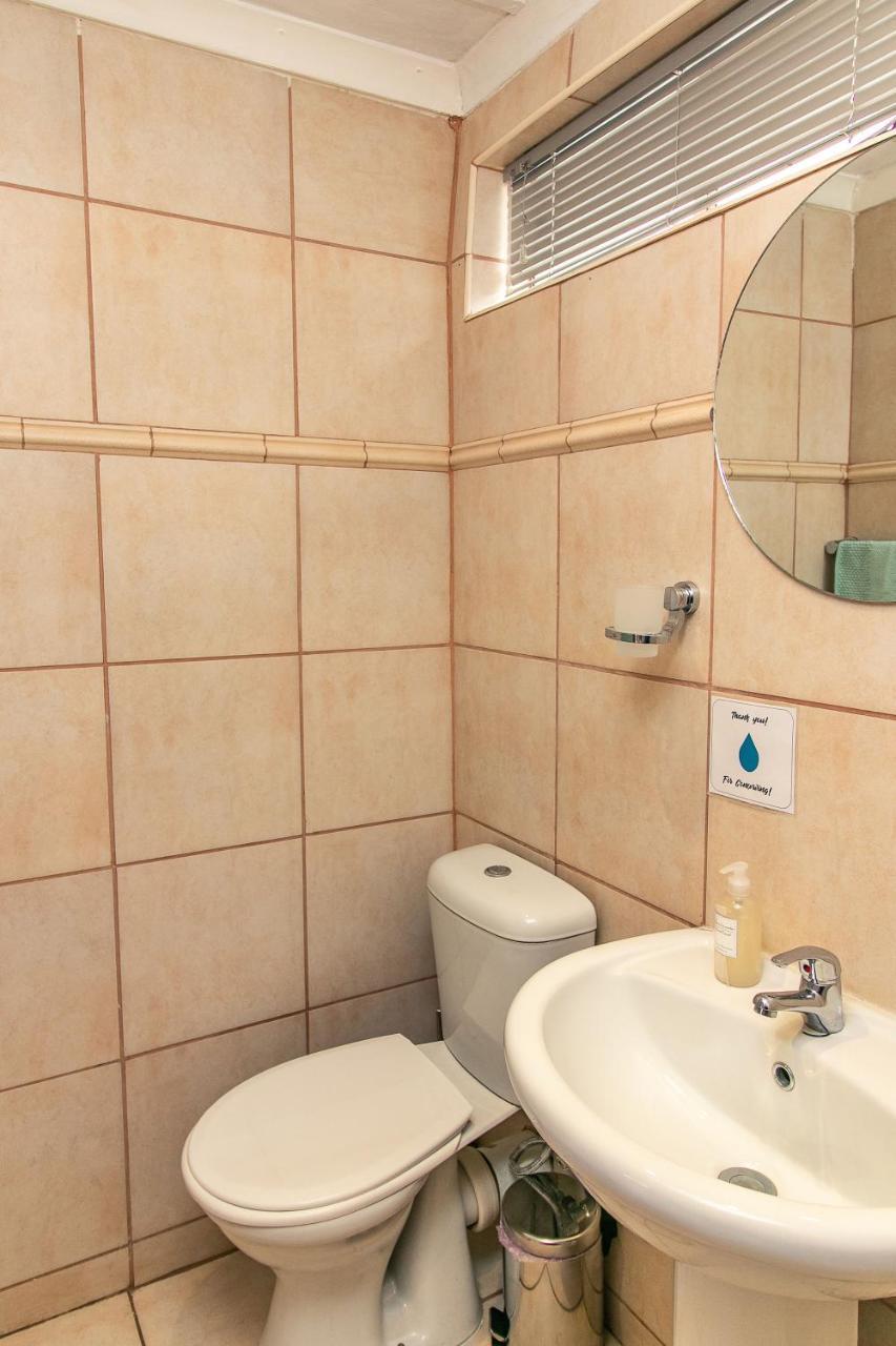 @Karoo Guesthouse Graaff-Reinet Εξωτερικό φωτογραφία