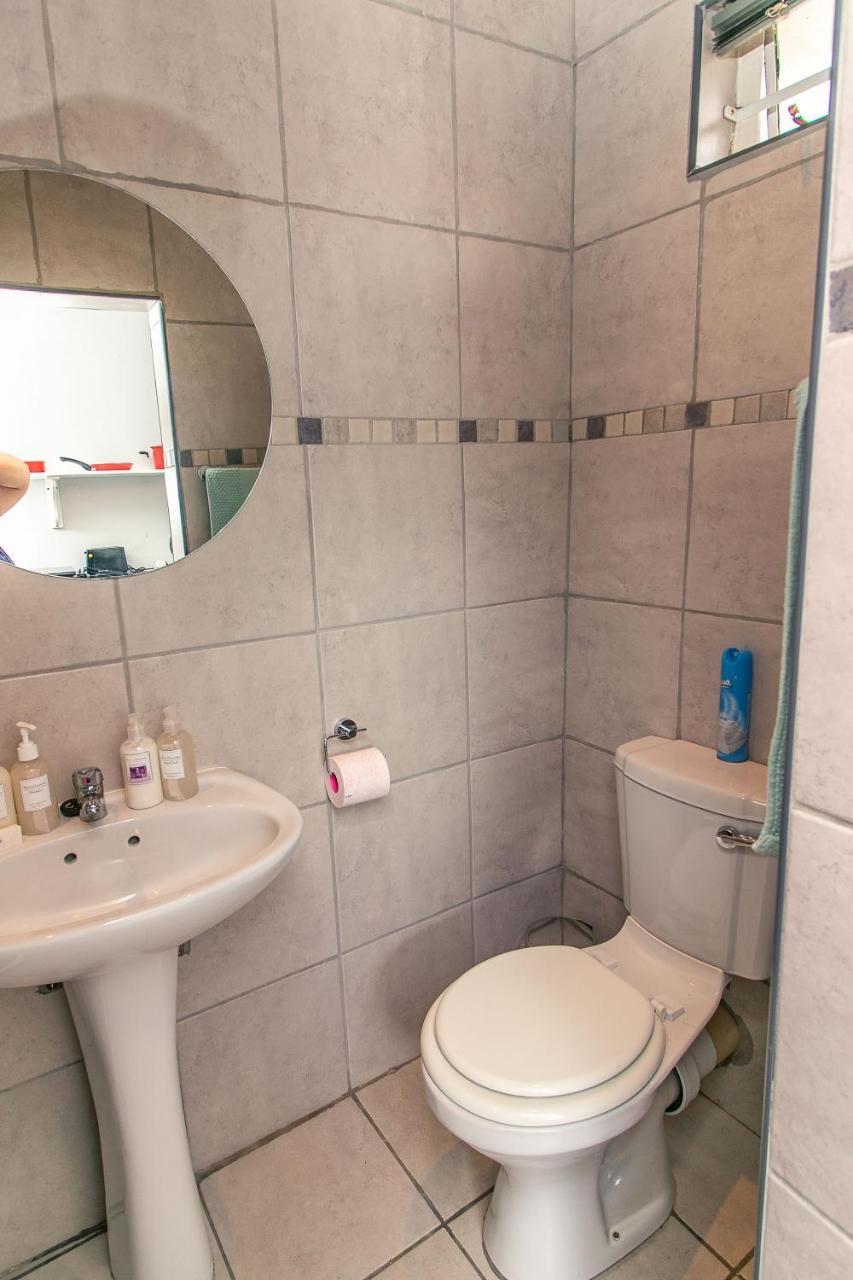 @Karoo Guesthouse Graaff-Reinet Εξωτερικό φωτογραφία